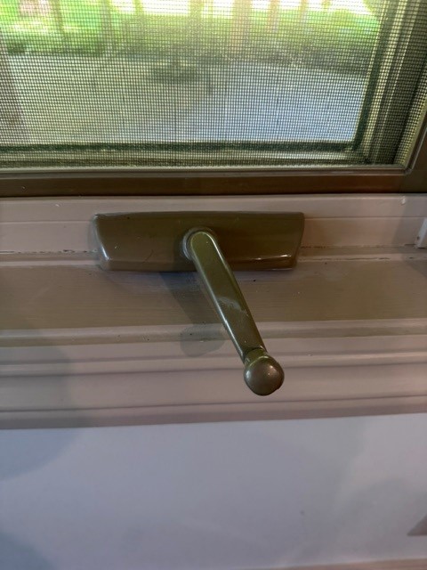 Windsor Window Handle